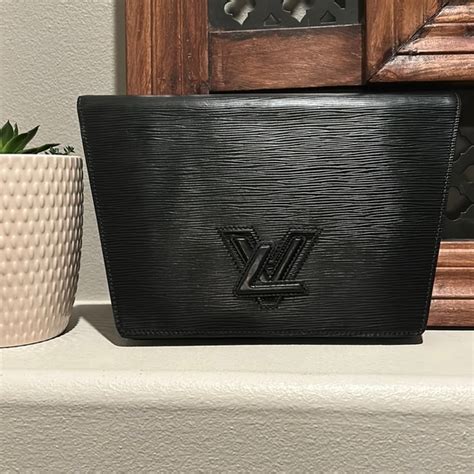 louis vuitton clutch gebraucht